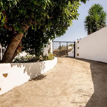 La Casa De Onkar * Teror